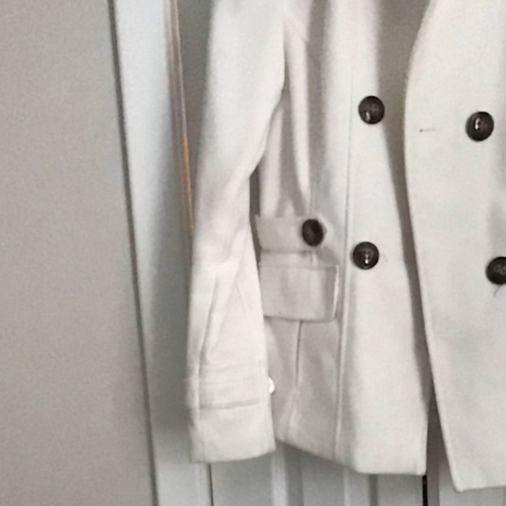 Jacket - Picture 2 of 3